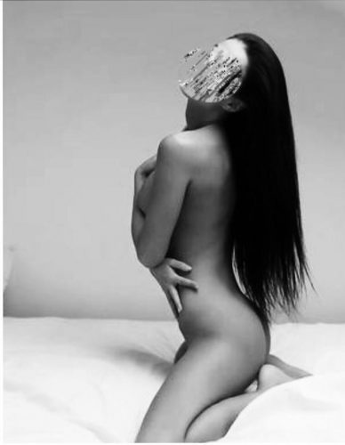 Mersin'deki Zarafetin Adı Bakımlı ve Fit Olgun Escort