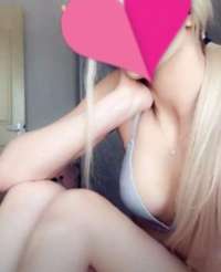 Atakum'da Zarif, Siyah Saçlı ve Şehirli Stil Sahibi Olgun Escort