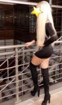 Ataşehir'de Akşam Rehberi, Sarı Saçlı Spor Tutkunu Olgun Escort
