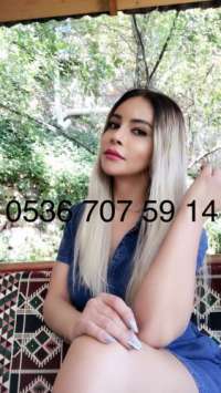 Olgun ve Sofistike İstanbul Escort; Bakırköy'den Yankılanan Kızıl Işık